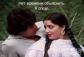 Индийские вдовы впервые приняли участие в красочном фестивале весны - празднике Холи