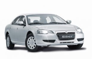 Сложно будет Автовазу стереотип изменить. Столько лет, особенно после развала СССР репутация портилась. Мне чем то это ситуацию с ГАЗом напоминает, когда они под маркой ГАЗ начали собирать из американских запчастей Крайслер Себринг под именем Волга Сайбер. Причем здесь в отличие от АвтоВАЗа наши рукожопы прикасались к автомобили по-минимуму. Но все-таки надеюсь и болею за наших