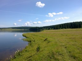 Красотища то какая. Но мы пока дома отдохнем, на Урале тоже есть красивые места.