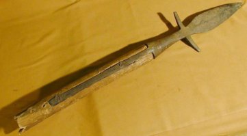 Я конечно не охотник, но в свое время получил "отлично" за дипломную работу о видах вооружения и способах охоты в каменном веке. ну и соответствующие темы из более поздних эпох мне были всегда интересны. Про слабое представление о рогатине: советую почитать в википедии, просто заведите "рогатина". Если лень - вот цитаты: "Рога́тина (рогатыня) — славянское тяжёлое копьё для рукопашного боя или для охоты на крупного зверя. Отличается большим широким обоюдоострым наконечником". "С рогатиной шли на крупного и опасного зверя (медведь, тур, кабан), поскольку она рассчитана на нанесение широкой и глубокой раны. При ударе её удерживали двумя руками. Ниже наконечника зачастую находилась крестовина, препятствующая слишком глубокому проникновению оружия в рану с целью удерживать зверя на безопасном расстоянии. Острый наконечник (или вся конструкция) назывался рожон". Вот от этого "рожна" и происходит слово "рогатина". Как мы видим на примере представленной выше картины, такое оружие именно при охоте на крупного зверя использовали не только в России, но и в Европе. В Германии его называли Bärenspieß или Saufeder, в Англии Bear spear. Вот как описывает рогатину П. П. фон Винклер в книге «Оружие. Руководство к истории, описанию и изображению ручного оружия с древнейших времён до начала XIX века»: "Рогатина — было оружие подобное копью, но с широким, плоским и на обе стороны острым пером, которое у этого рода оружия называлось собственно рогатиной. Под рогатиной находилось яблоко, а под ним тулея, насаженная на древко или искепищу. Чтобы ратнику легче было держать оружие, к искепищу приделывались по два и по три металлических сучка, а у богатых людей оно обматывалось золотым или серебряным галуном, шелковой тесьмой, ремнями и т. п." Подчеркну, что всю эту информацию я нашел в инете по простому запросу "рогатина" в течении пары секунд, чем Вы тоже могли бы заняться перед написанием Вашего ценного комментария. На счет охоты, как смертельного экстрима: охота на крупного зверя до широкого распространения огнестрельного оружия была действительно смертельно опасной, это был поединок, в исходе которого охотник не мог быть уверен. Именно поэтому аристократы стремились обезопасить себя с помощью ловчих, загонщиков, доезжачих и т.п., но и при таких условиях некоторые из них гибли на охоте, в том числе от клыков кабана. Поэтому о промышленных масштабах такой охоты не могло быть и речи. Теперь о стрелковом охотничьем оружии: как Вы совершенно справедливо отметили, несущегося кабана далеко не всегда можно остановить даже выстрелом из современного охотничьего ружья, а ведь его останавливающее и поражающее действие в разы выше чем у лука. Поэтому - только рогатина, только хардкор! В качестве иллюстрации - пара фотографий на тему "рогатина" и "кабанье копье" с просторов рунета. Желаю дальнейших творческих успехов