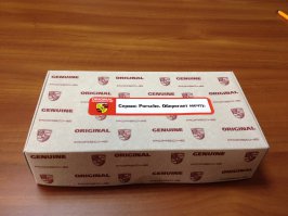 Официалы из порша на новый год дарили, думал из германии привезли))