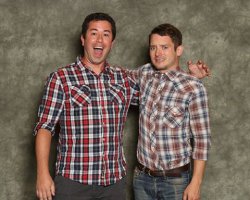 Да-да, и  кто из них звезда, а кто фанат? 

Сборная солянка фоток.