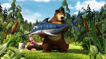 Медведи ловят рыбу