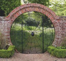 Оригинальные заборы