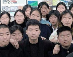 Тем временем на китайских киносьемках...