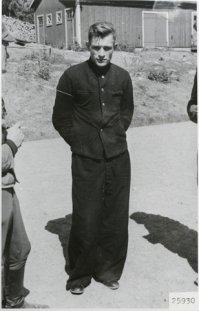 А вот и диверсанты в финскую... Виктор Фейгин.
И он смеялся врагам в лицо и приговору о смерти..