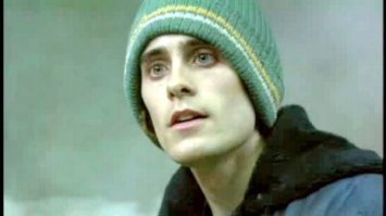 Весь актерский состав "Облочного атласа".
Ну и уникальный Джаред Лето