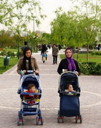 Тегеран и сейчас неплох, до него "демократий" пока не добралась: