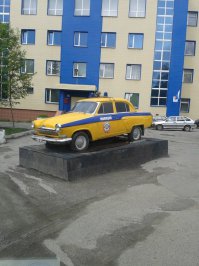 В Апатитах такой стоит)))