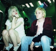 Про Курта надо вот так постить .. не мог человек с героином в крови превышающим смертельный порог в 11 раз еще и выстрелить в себя а потом закрыть дверь в помещении, где был найден .. обкололи и застрелили .. а дело было прикрыто тк наркоман и возиться не стали .. .. был в процессе развода, имел миллионы к тому времени за что и погиб .. RIP