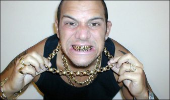 А вот этот генералом бы стал -)