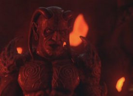 Не столько страшен был сам джин, сколько его выходки. Один знакомый, старый фанат ужастиков назвал "Исполнителя желаний" пожалуй самым страшным фильмом всех времён.