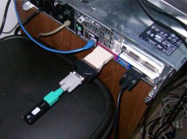 Ага !! Прямо в LPT порт !!! Может еще и работать будет ?