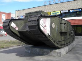 У нас в Архангельске есть такой. В детстве помню люки были открыты и мне удалось побывать внутри.