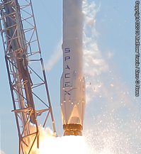У Маска помимо прочего Falcon-9 есть, и вообще он на Марс собирался, чё ему нервничать ))
