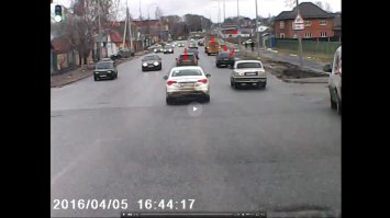 Очень большое желание видеть правую сторону опеля.