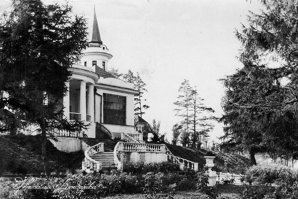 Вот, нашёл парочку исторических фоток. :)