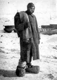 Неужели генетическая память напомнила, как твои предки живодёры из вермахта на морозе в соломенных эрзац-сапогах скакали? Кто не скачэт - тот москаль. Им там действительно интересно до усрачки было.