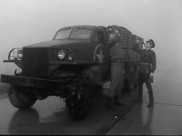 В кинофильме "Мир входящему".