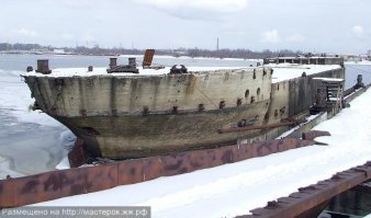 Проект "Хаббакук". Авианосец из айсберга