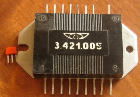 Какое-то убожество... каменный век, мля...

а это чем отличается?