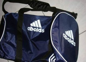 30 забавных китайских аналогов всемирно известных брендов 