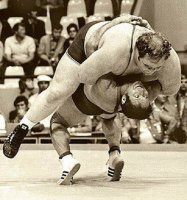 Безрукого любой завалит.