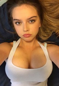 Сумасшедшие женские селфи, которые не дадут вам заскучать 