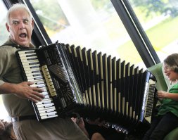 Вот такие люди есть