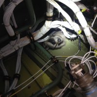 А ведь это внутри самолёта ...