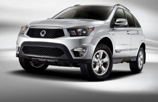 Это ССанг енг номад а не помесь последних моделей Honda и Suzuki