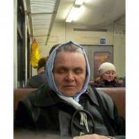 10 знаменитых актеров и актрис, у которых есть незнаменитые близнецы (11 фото)