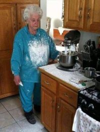 Решила баба испечь колобок...