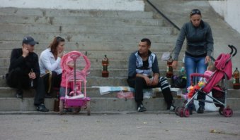 Поубивала бы (мамаш в первую очередь)