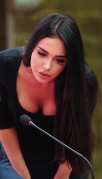 А где-бы с ней бои посмотреть......или поучаствовать...