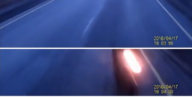 специально для слепотупых. внимание в правый нижний угол на сплошную полосу разметки и положение даты/времени.