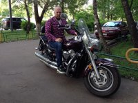 А это мой вариант:

Объем двигла 2053 кубических сантиметров, это больше чем у стоящих сзади машин)).