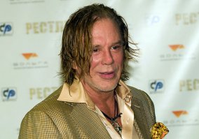 12 знаменитостей, растерявших былую красоту 