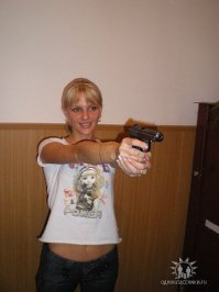 Опасная дамочка.