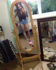 24 сумасшедшие фотографии, на которых люди стали жертвами отражений 