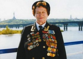 Евдокия Завалий "фрау черная смерть" личный враг Гитлера. Единственная в мире командир взвода морсой пехоты, гвардии половник.