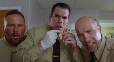 некоторые татухи ваще не стоит показывать