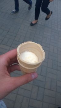 Купил мороженное со скидкой 50%