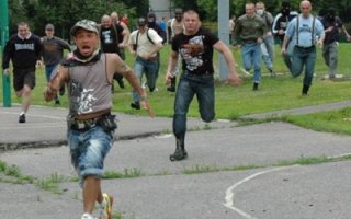 Все что нас не убивает,делает нас сильнее!
Шахматы,бег трусцой и ингаляция