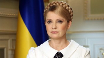 под предводительством главной ведьмы Хохляндии))))