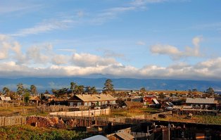 Автор,Суздаль очень красиво, но это город. А как же Байкал и деревушки вокруг?