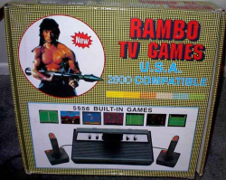 ОООО, игровая приставка RAMBO...редкостное говнище...мне её в своё время хотели втюхать, но я сомневался и через пару месяцев купил Dandy, о чём не жалел ;)