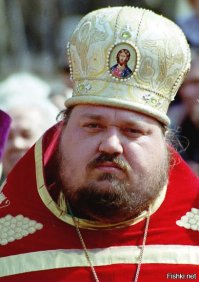 Мы восторгаемся храмами, рисуем их на банкнотах, гордимся святыми и историей Руси, но подвергаем сомнению правомочность иерархов на богатство.
Это нормально - они постоянно говорят о бренности земной жизни.
Но уходя, и они и мы, оставляем те самые вещи, которыми гордятся потомки. Заслужены-ли мерседесы? Скорее нет. Мешают-ли они служителям, являясь истинным золотым тельцом? Нет.
Приятные атрибуты жизни, но они готовы отказаться от них за свои убеждения. Потому и мерка к ним другая - это не самоцель.
Человек верует в свое дело, и плюнуть ему на спину легко - он даже не утрется следуя за своим путем.