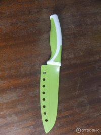 1.Вариант купить такой нож.У меня по типу этих.Только на моих конец ножа закруглен и остр(Не помню как называются.Больше похож на салатовый).Цены в хоз магах около 600р за шт
2. Лет 15 назад видел как один охотник точил ножи.Начинал с крупного зерна на бруске ,потом меньше и в конце точил об мокрый деревянный брусок.