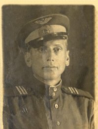 Мой дед был десантником.
Пойдем с ним в Бессмертном полку.